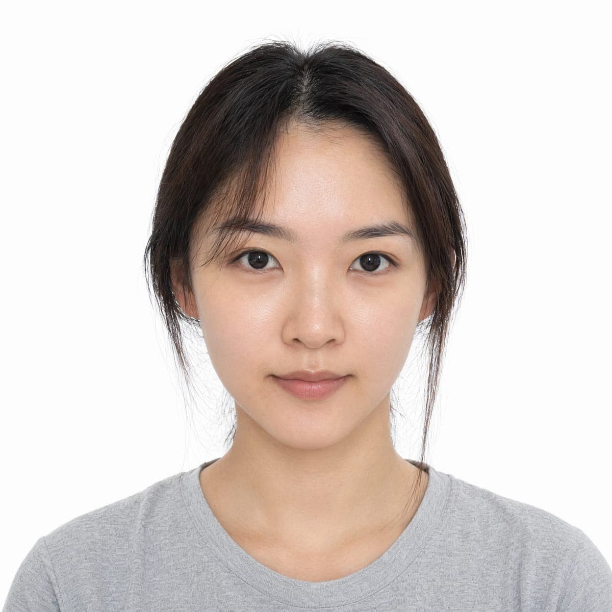 Compliant AI ID photo result — US Passport — 2 × 2 in, pure white
